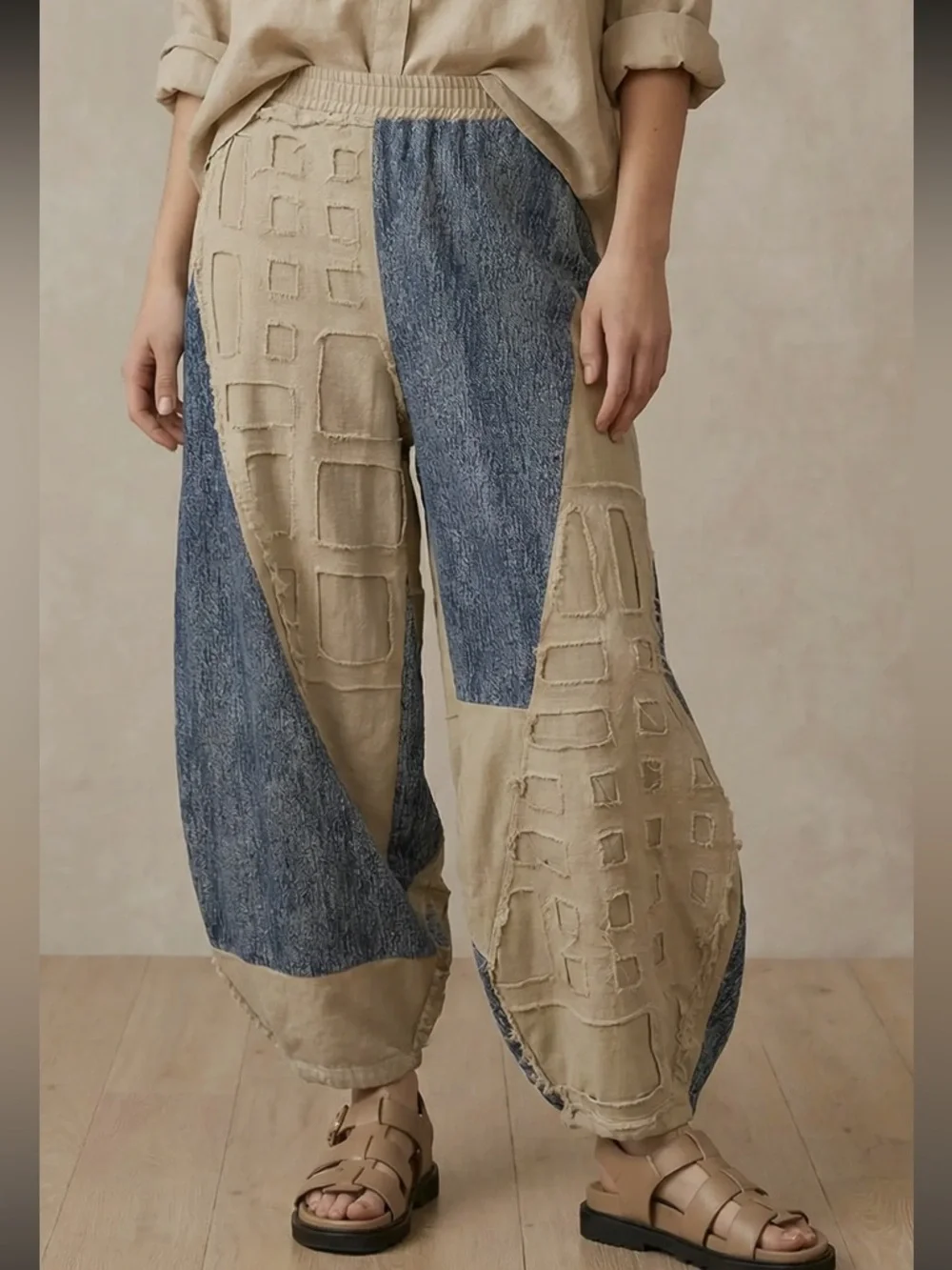 🌟SALE🌟Textured Grid Patch Balloon Pants - Picture 1 of 6